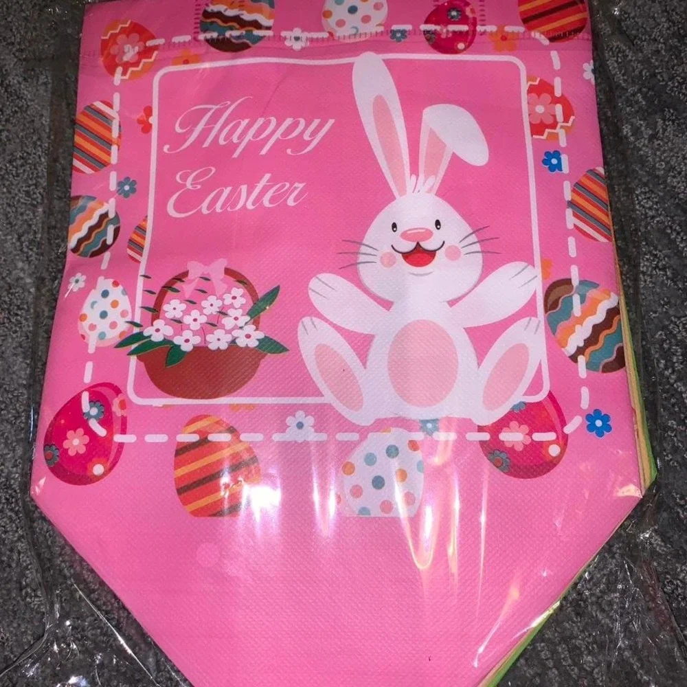 Pink bunny bags for Easter decoration #EasterDecor #BunnyBags